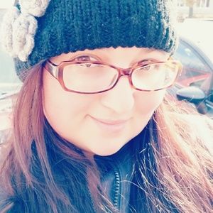 Meet your Posher, Justine